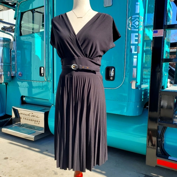 Alfani Dresses & Skirts - ALFANI | LBD Little Black Dress w/ Belt sz S
